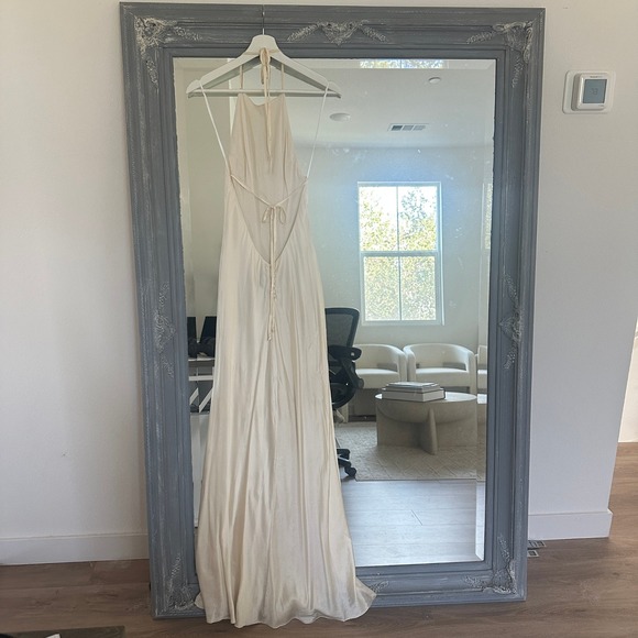 NEW Reformation Jeany Silk Dress Halter Neck Backless Maxi Dress Fior Di Latte M - Picture 10 of 13